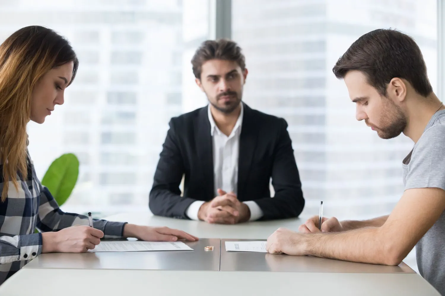 How EH Mediation Guides Couples Toward Fair and Balanced Outcomes Fleetwood